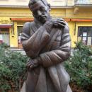 Statue of Attila Jozsef by Ferenc Gyurcsek (2006), 2016 Terezvaros